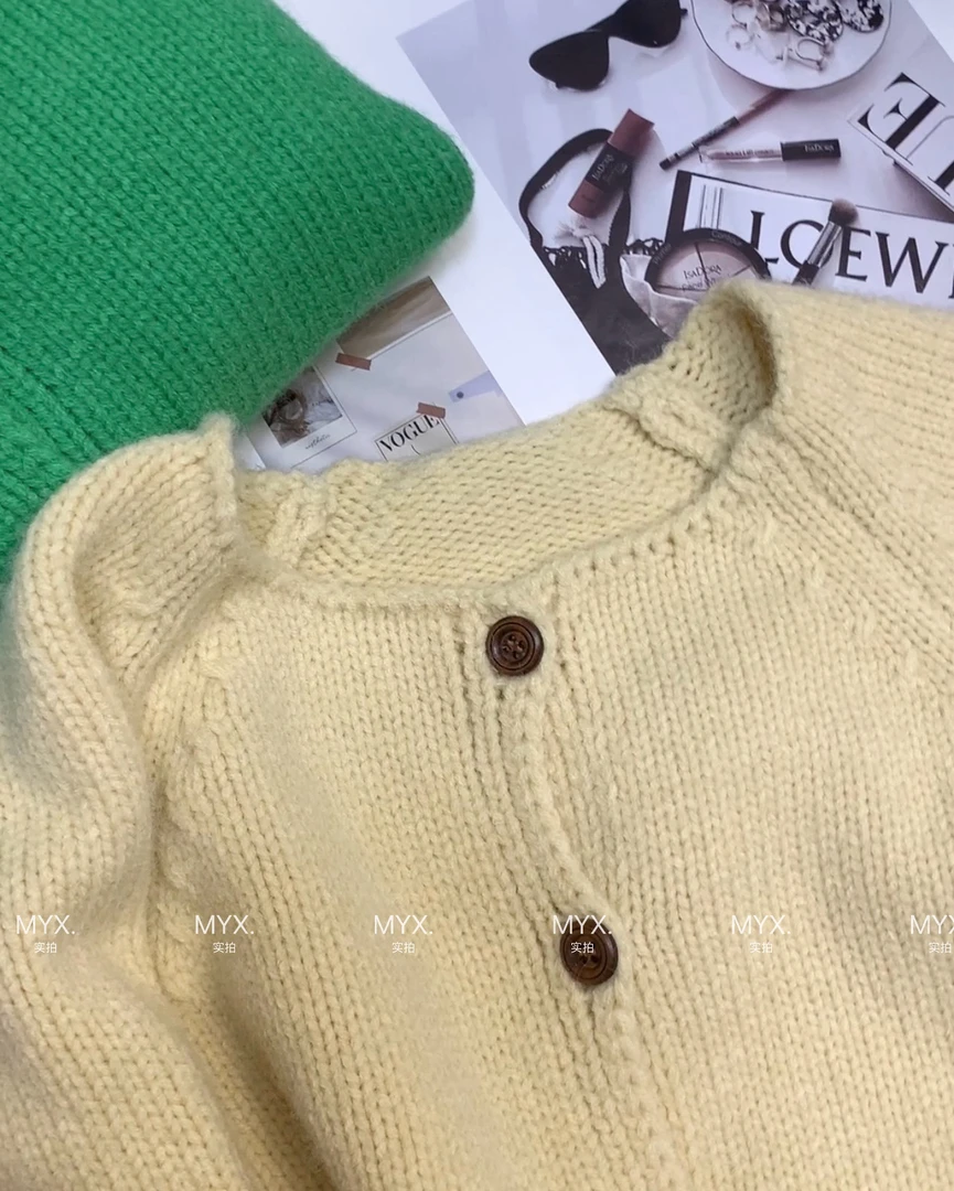 【MYX】敲厚！减龄韩系木扣休闲风开衫