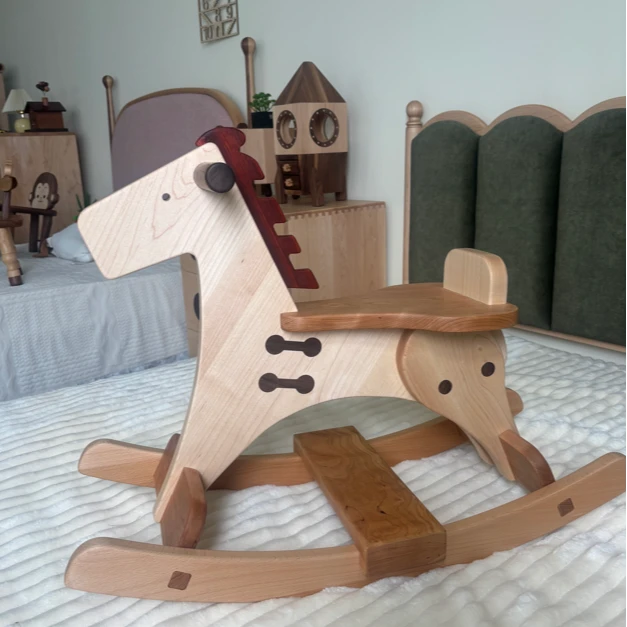 沐沐的房间创意简约客厅家用小马摇摇凳