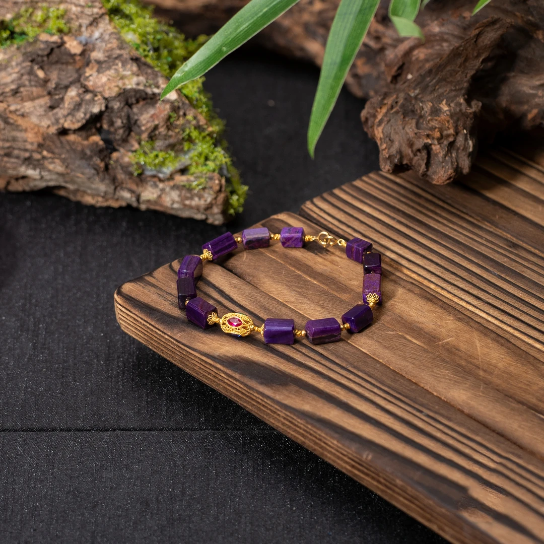 世间臻宝-18K金舒俱来手链/4-5mm+-/多样性发/P207/