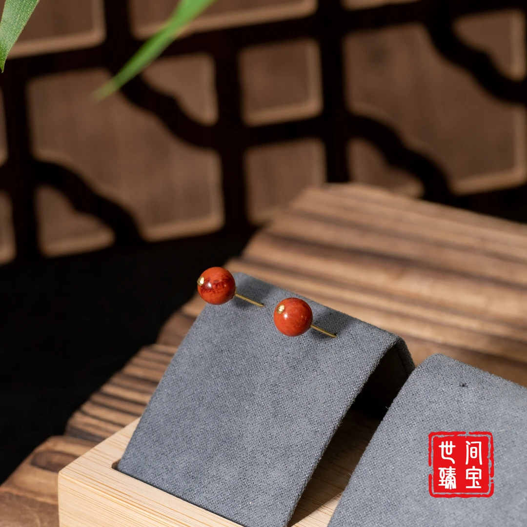 18K金南红耳钉/7mm+-/多样性发/B1424