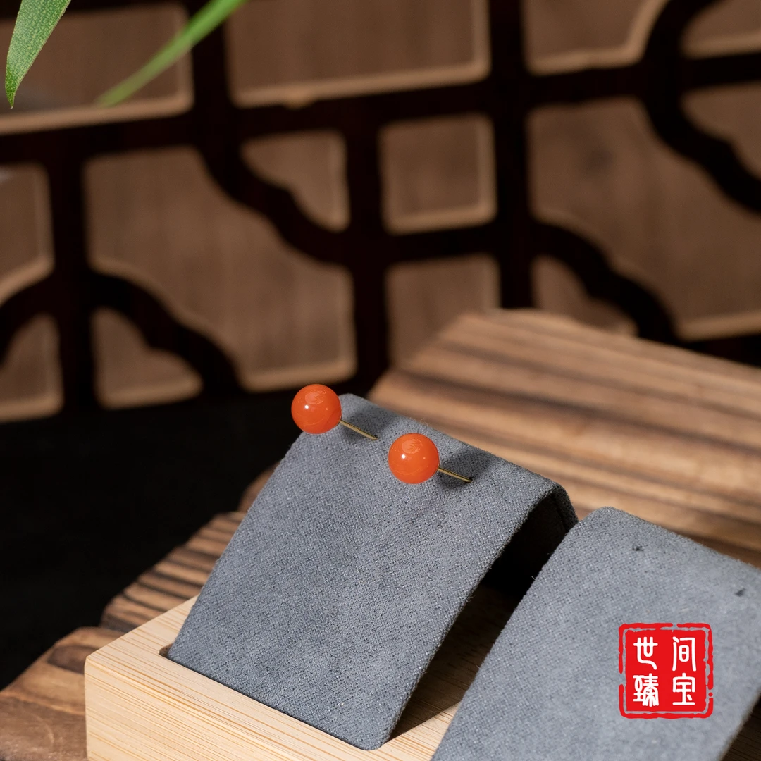 -18K金冰红耳钉/7mm+-/多样性发/B1423