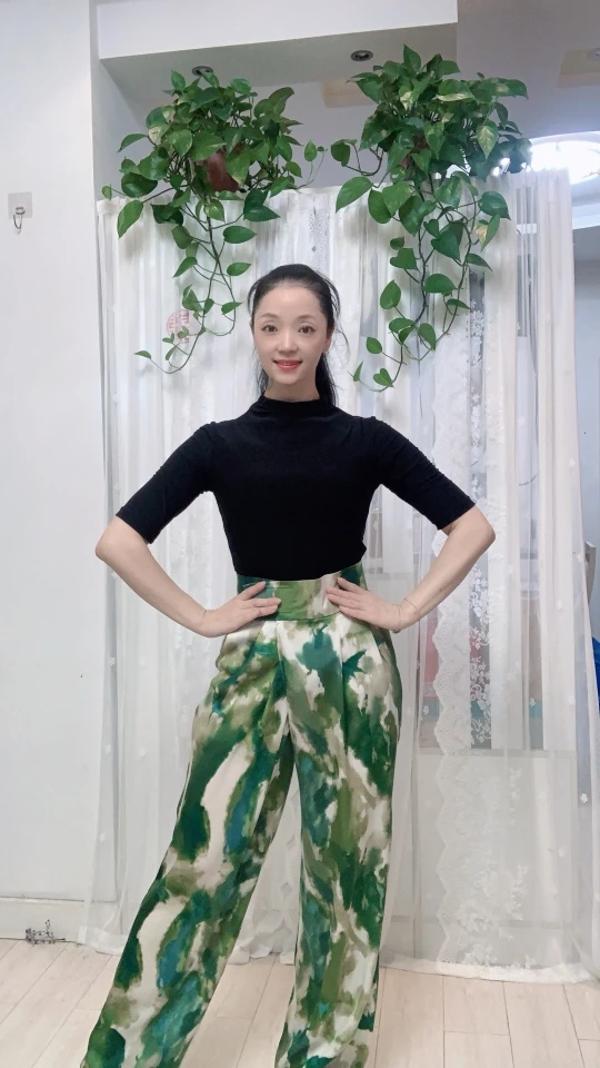 【惠莹】新款半高领显瘦摩登拉丁舞蹈连体衣