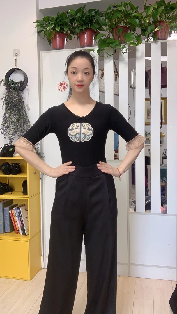 【惠莹】新品S05国风盘扣款短袖连体衣