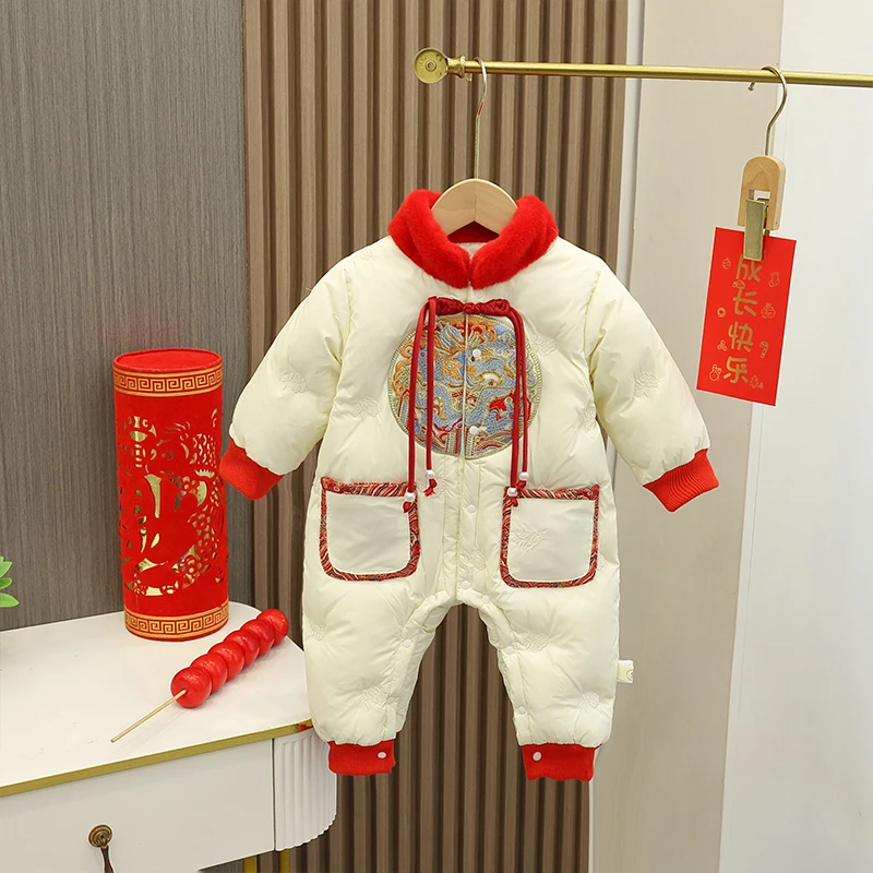 婴儿羽绒服连体衣宝宝冬季白鸭绒外出服爬服喜庆冬装中国风拜年服