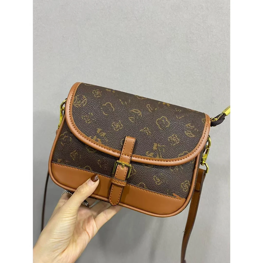 【新品】小众轻奢邮差包