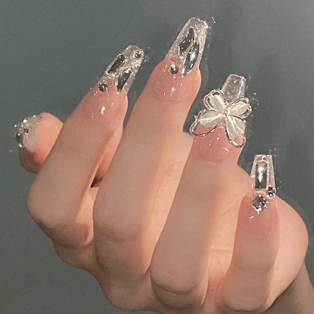 【水晶蝶】纯手工穿戴甲冰透渐变纯欲爆闪高级感美甲裸色光疗甲