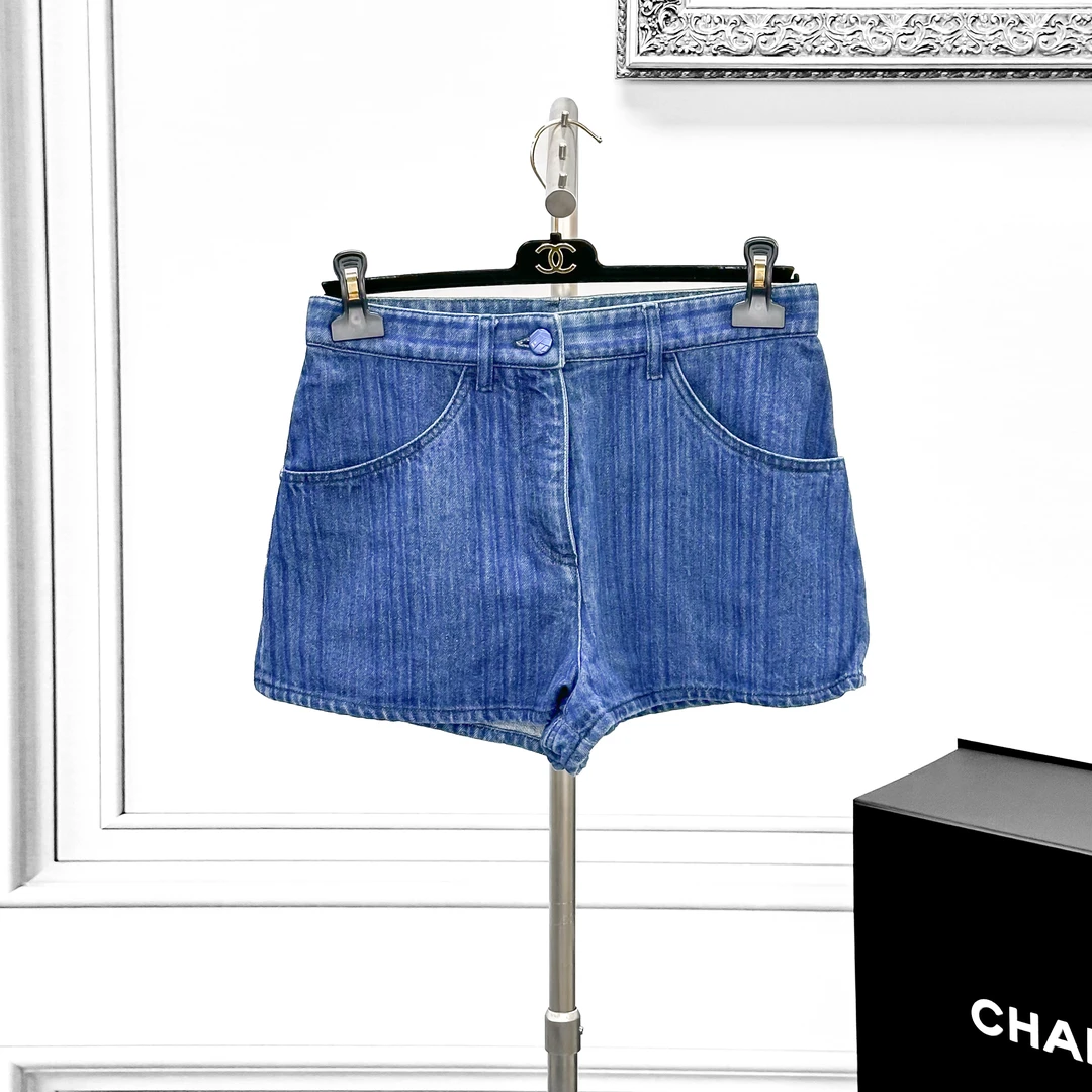 99新 Chanel/香奈儿 38码 深蓝色 牛仔 短裤