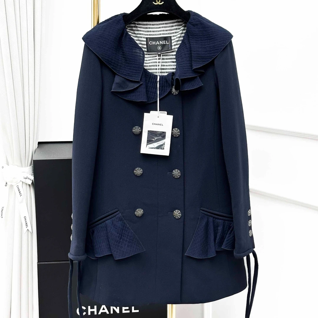 99新 Chanel/香奈儿 34码 屋顶系列深蓝色波浪领长款外套