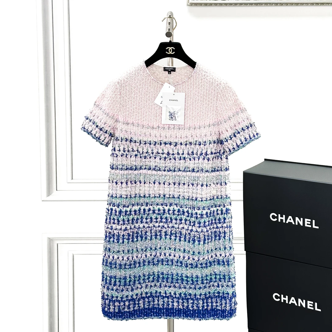 99新 Chanel/香奈儿  38码瀑布系列粉蓝渐变圆领短袖连衣裙