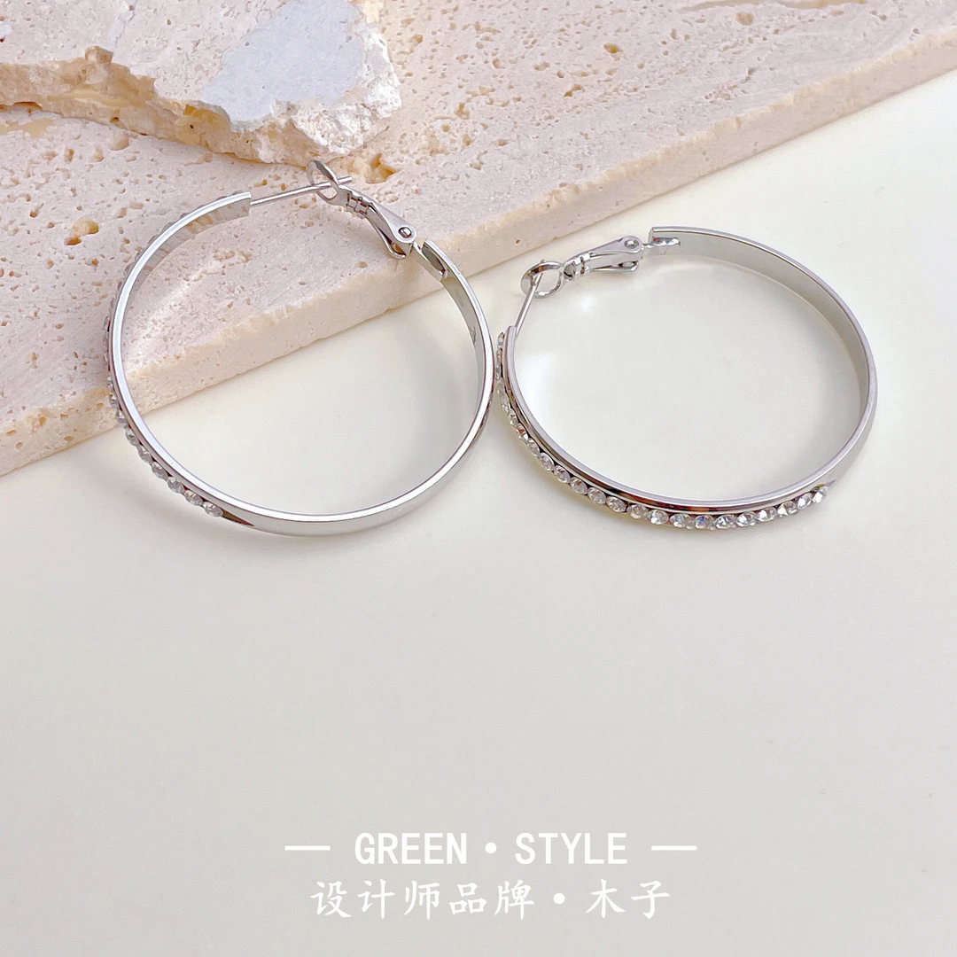 铜合金耳饰 【新款闪锆耳圈】秋冬时尚新款轻奢百搭设计师耳饰-G44