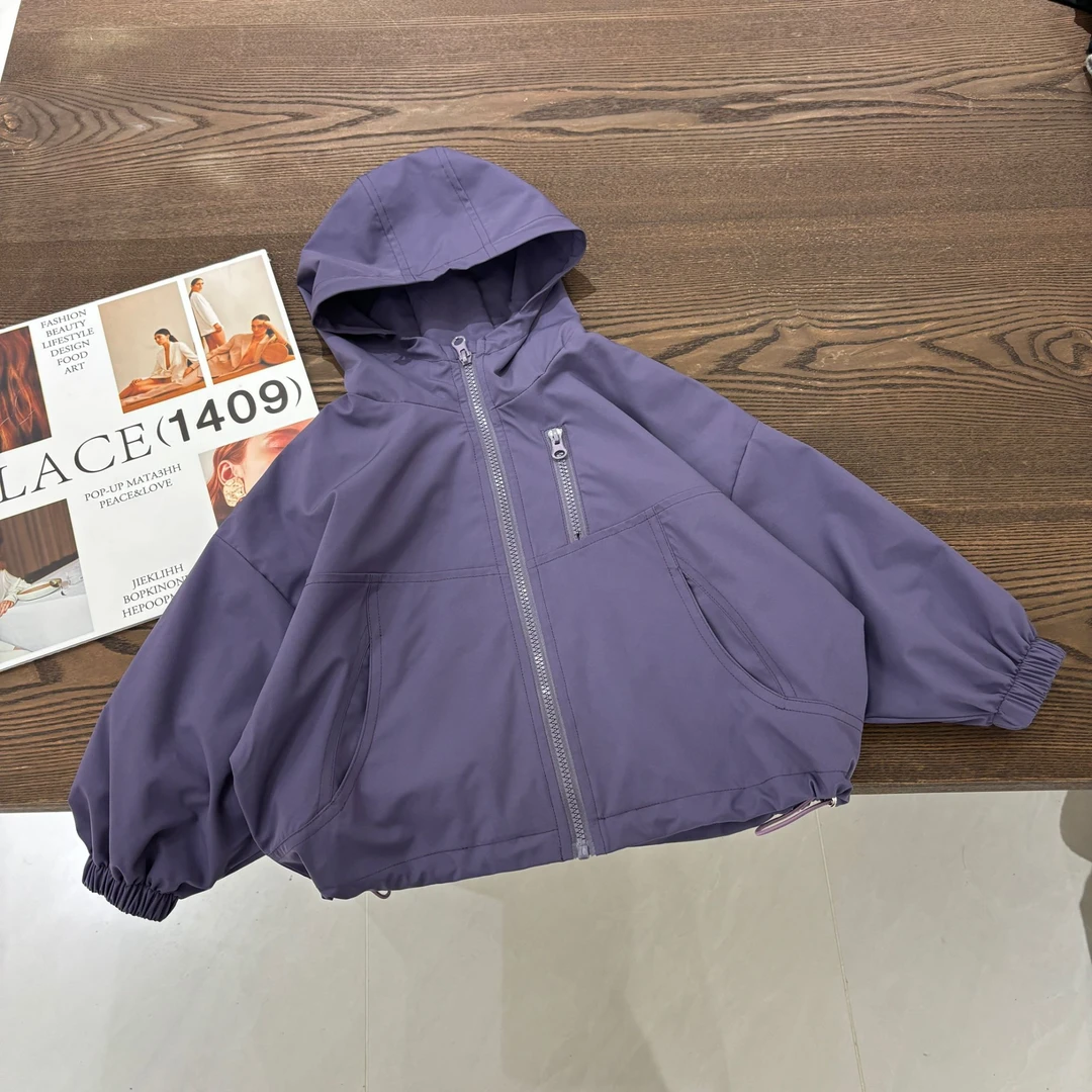 【两个小盆友】2025春季韩版儿童冲锋衣休闲连帽时尚男女童外套5851