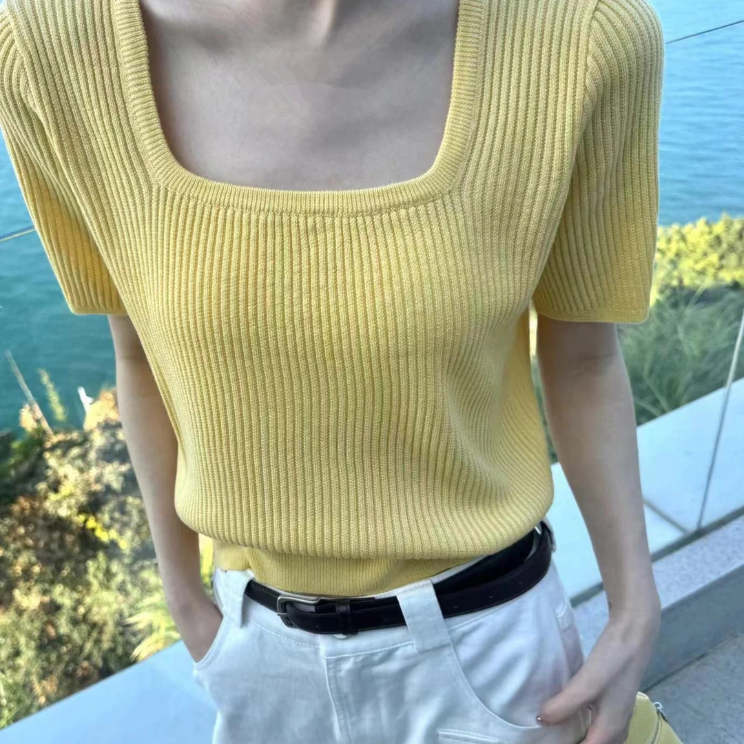 2024年春夏必备时尚新款上衣单品百搭