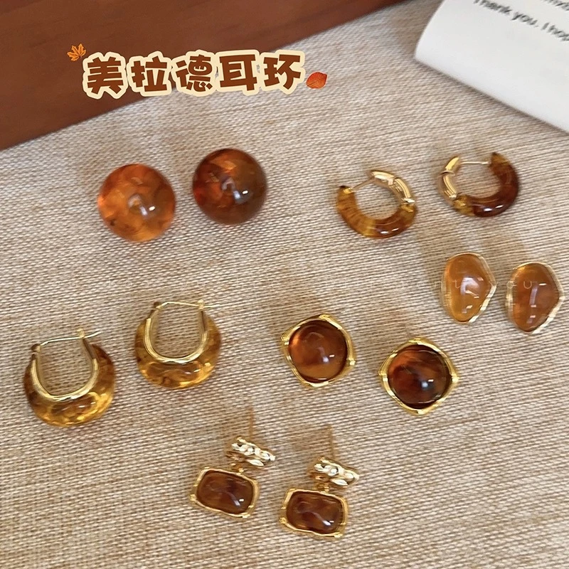 美拉德风琥珀色耳圈女高级感复古港风耳环独特设计耳钉圈圈耳饰品