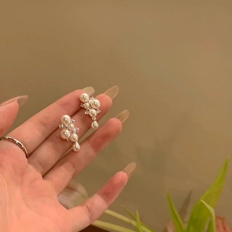 合金耳饰 法式复古气质珠珠耳环小葡萄串通勤耳钉轻奢小众女#2239