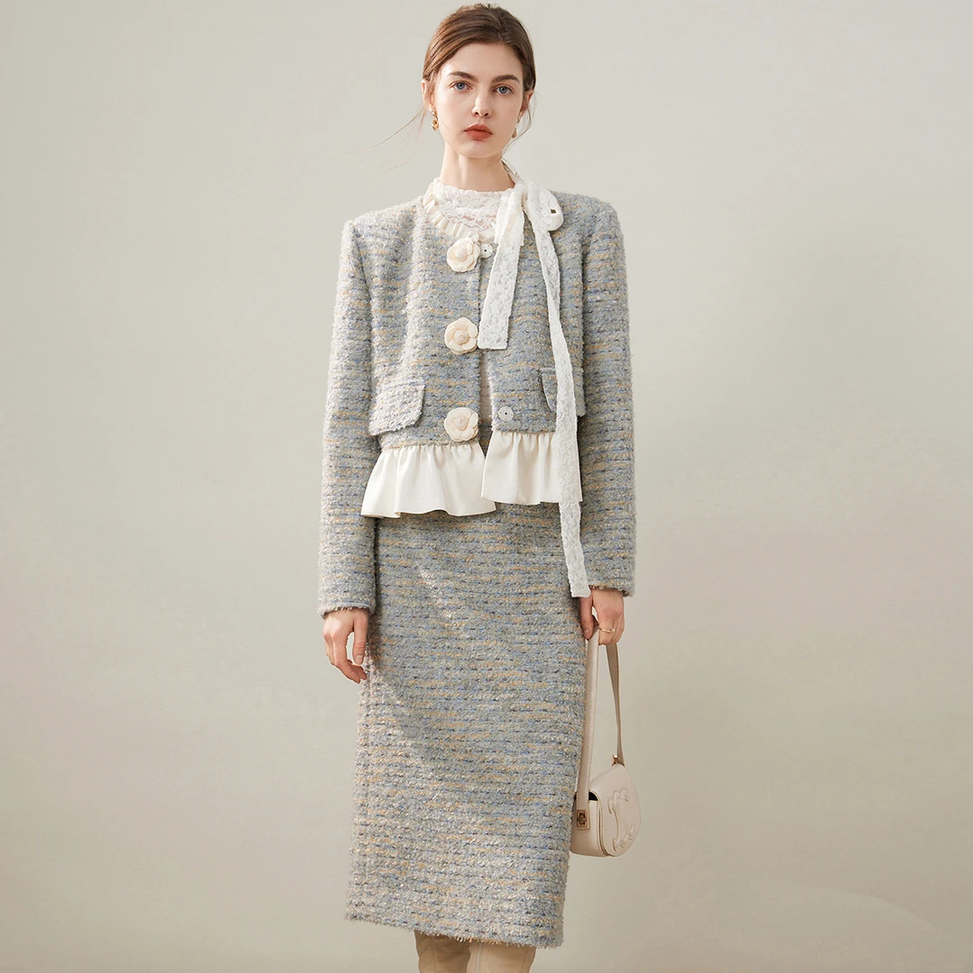 白鹿语冬时尚气质粗花呢两件套荷叶边下摆套装女WBX10092