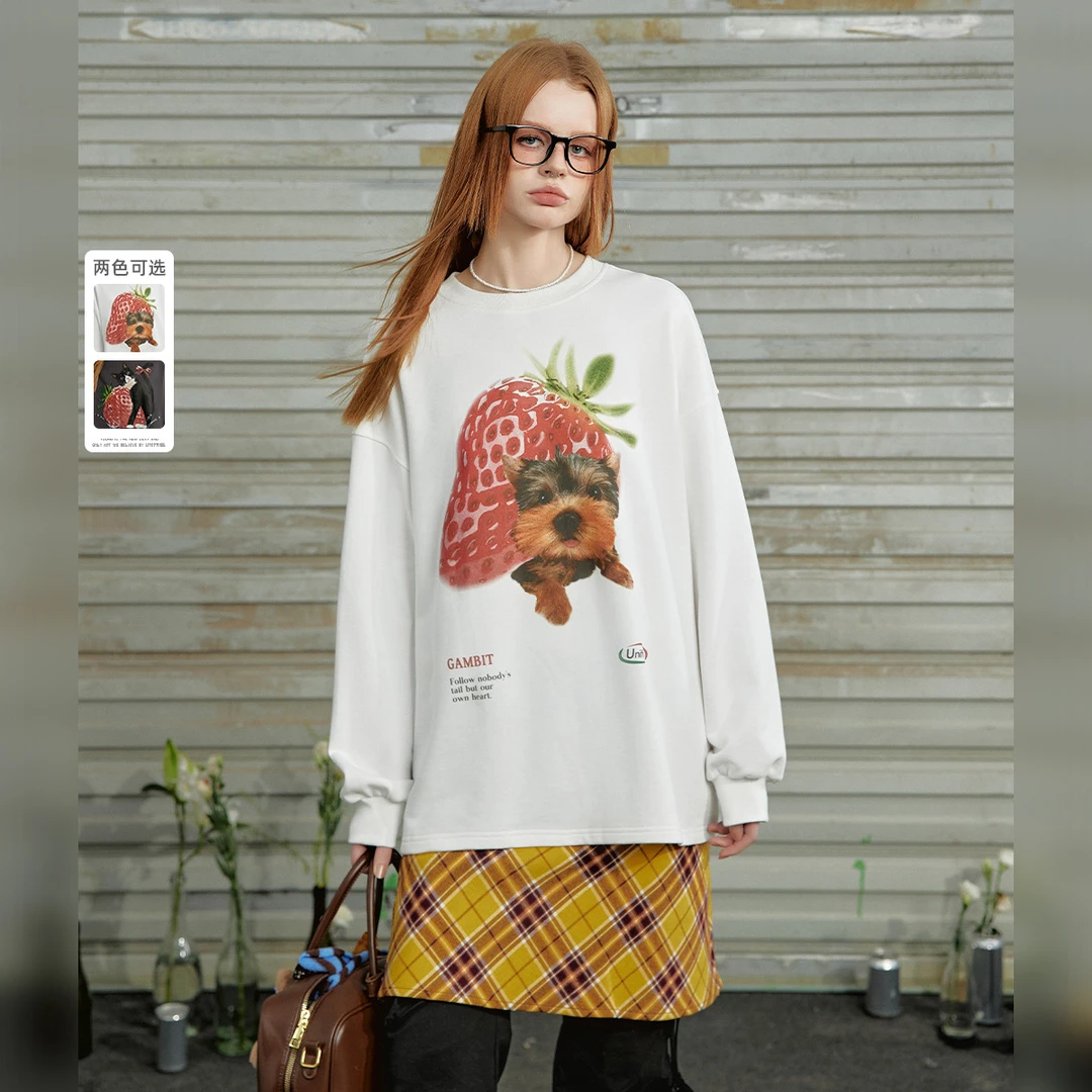 unifree宽松圆领卫衣甜美可爱趣味萌宠草莓印花百搭情侣长袖时尚