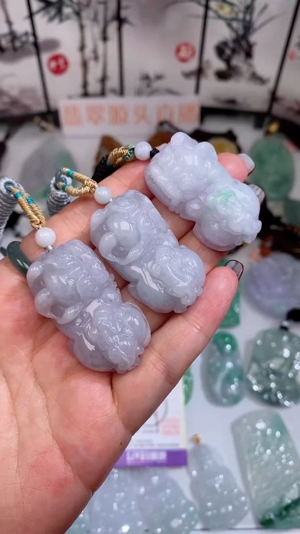 【闪购商品】翡翠颈饰未镶嵌吊坠多样性发其一
