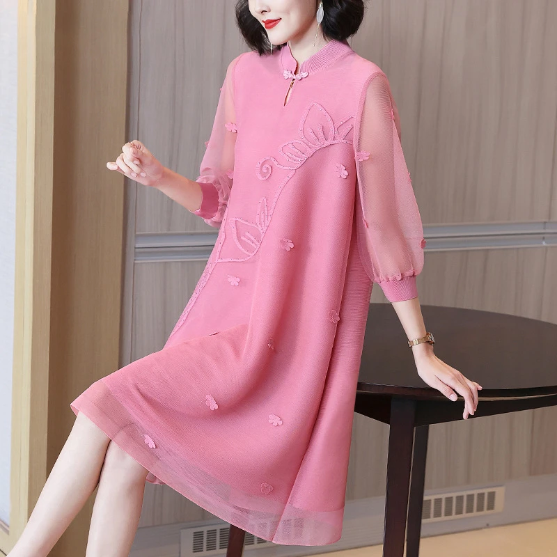 2024春夏季装新款重工盘花刺绣盘花宽松遮肉大码连衣裙DCA1237