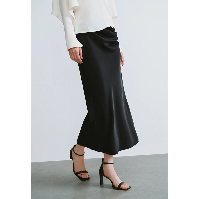 UR女装气质时髦设计感褶皱鱼尾半裙UWG540091