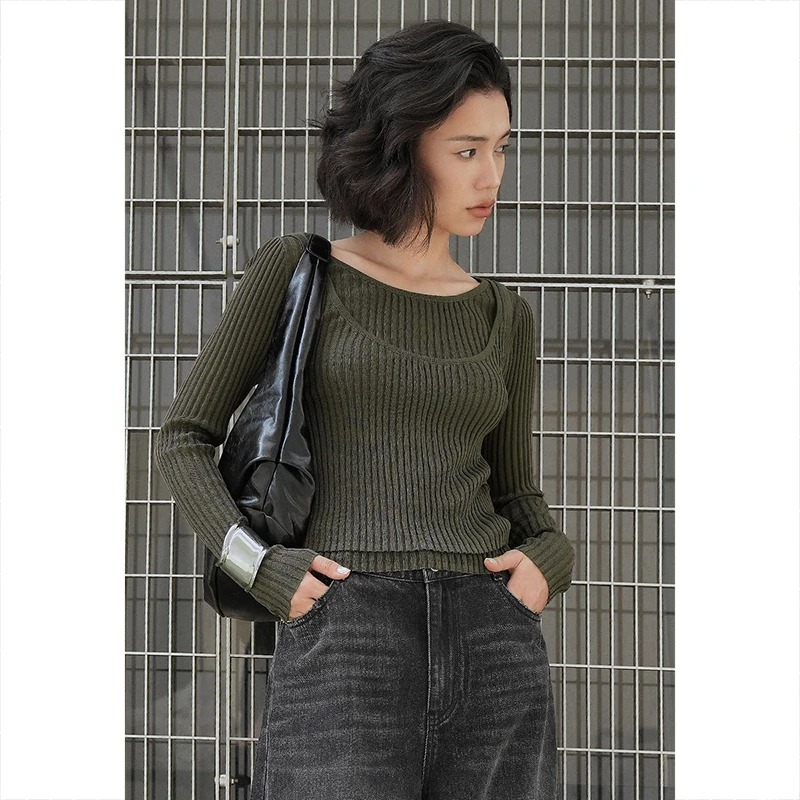 UR新款女装时尚多彩假两件坑纹紧身套头针织衫UWG932094