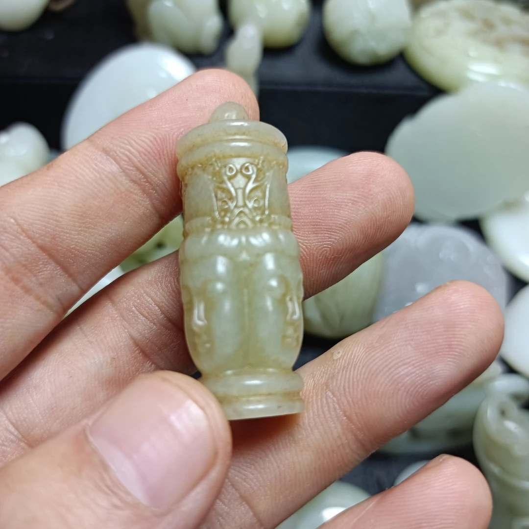 和田玉精品件四面佛