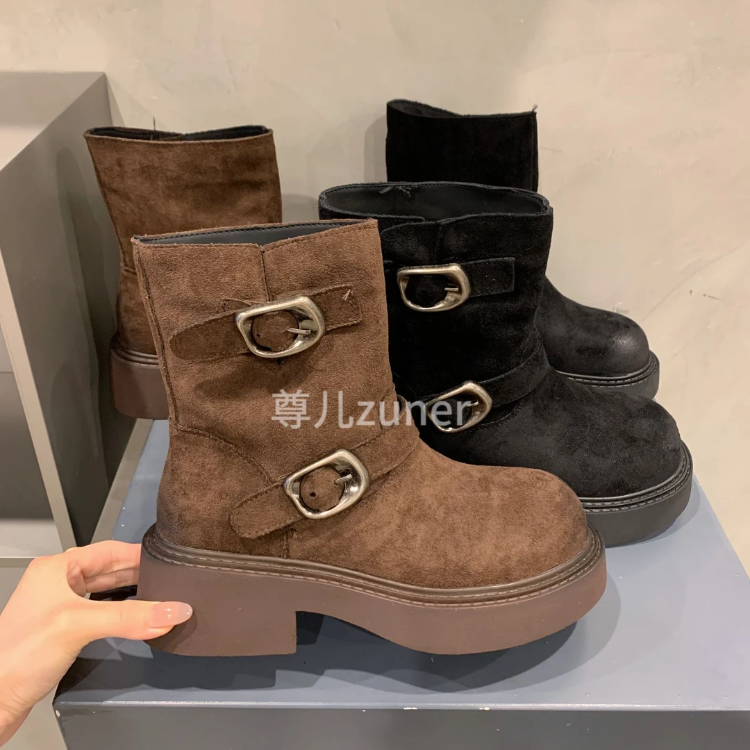 尊儿2024秋冬新款单里马丁靴复古港风圆头擦色百搭双面羊绒靴子