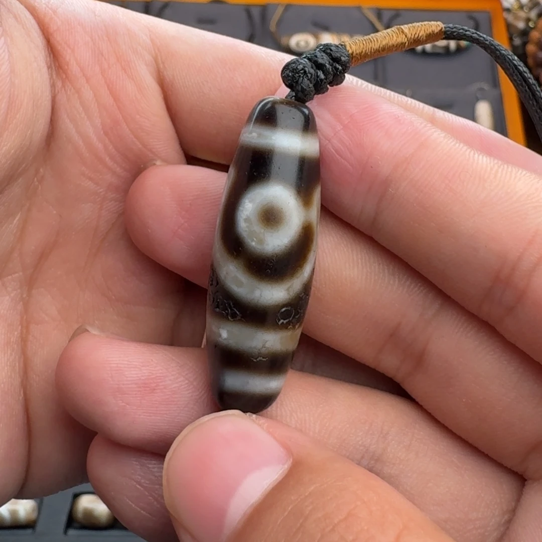 玛瑙/玉髓颈饰合金魏
