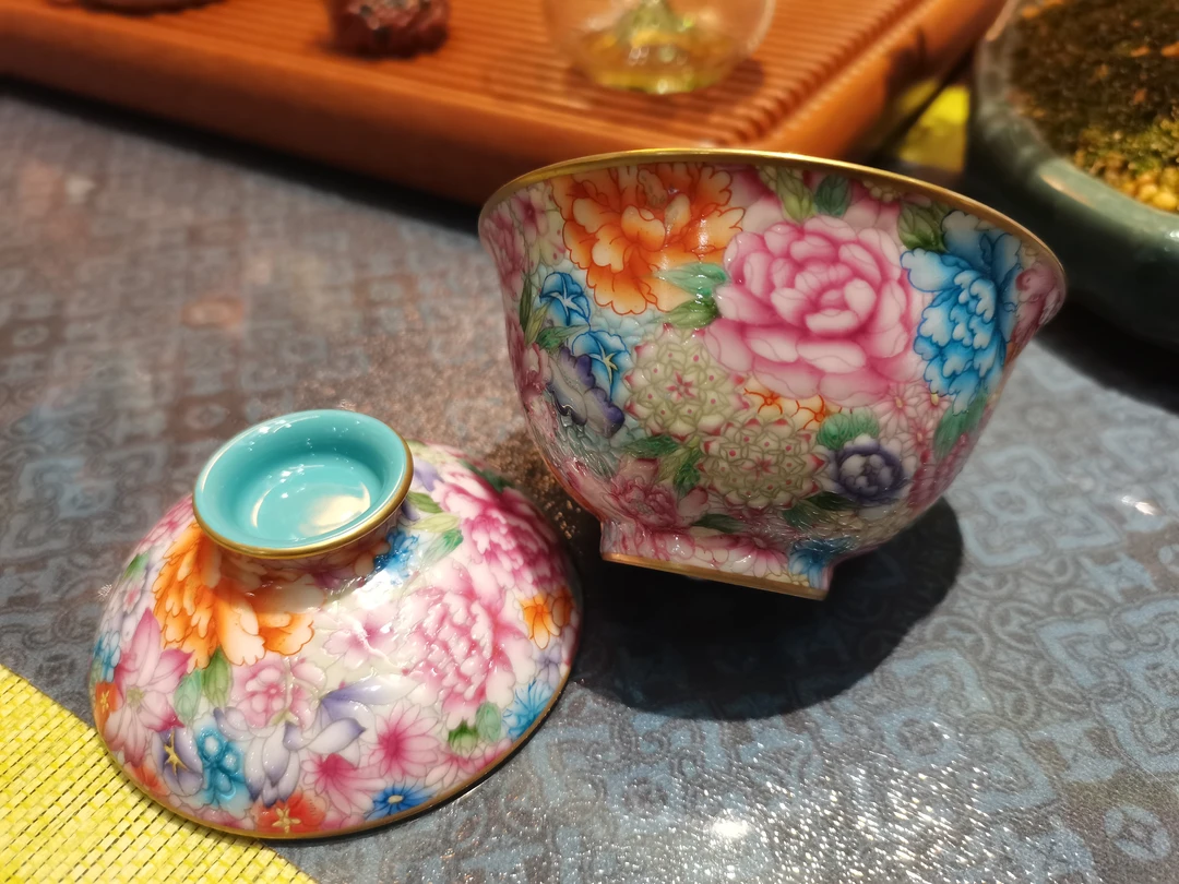 陶瓷手绘珐琅彩描金盖碗景德镇