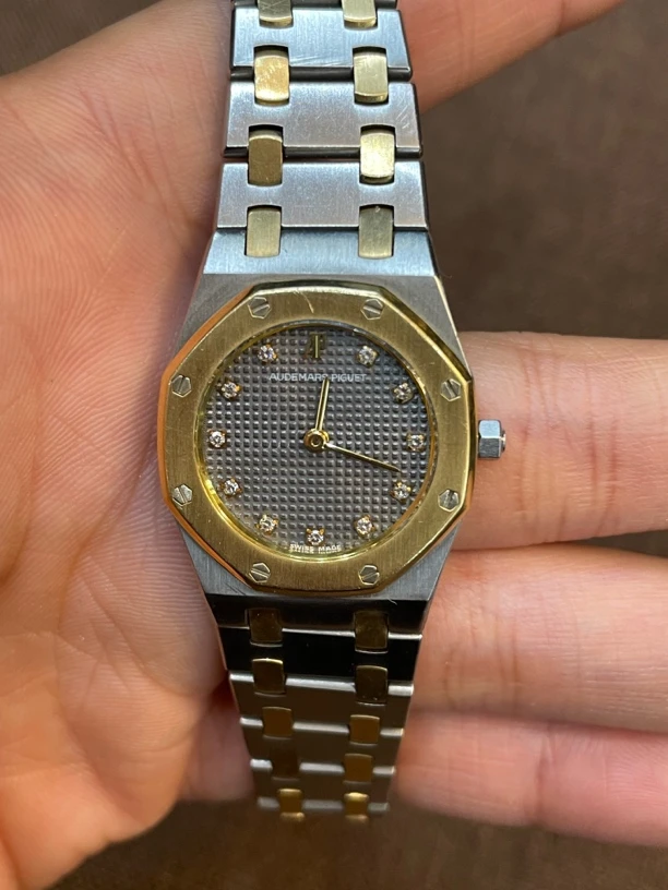 95新 AIPE/爱彼 爱彼AP皇家橡树石英女表，间金材质 表径26