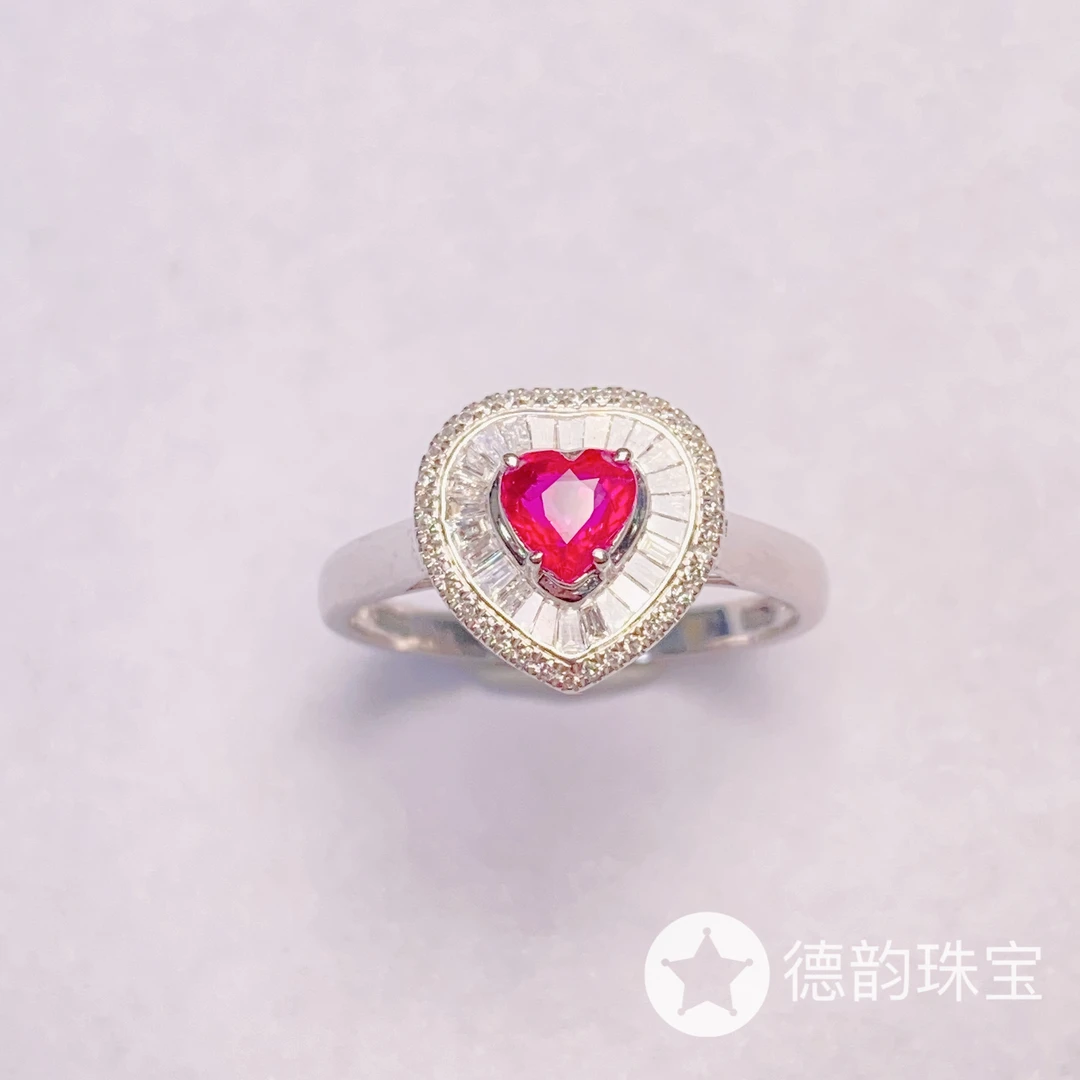18k金镶嵌天然无烧红宝石戒指