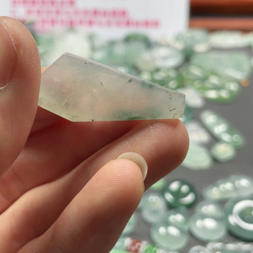 【闪购商品】定制翡翠未镶嵌