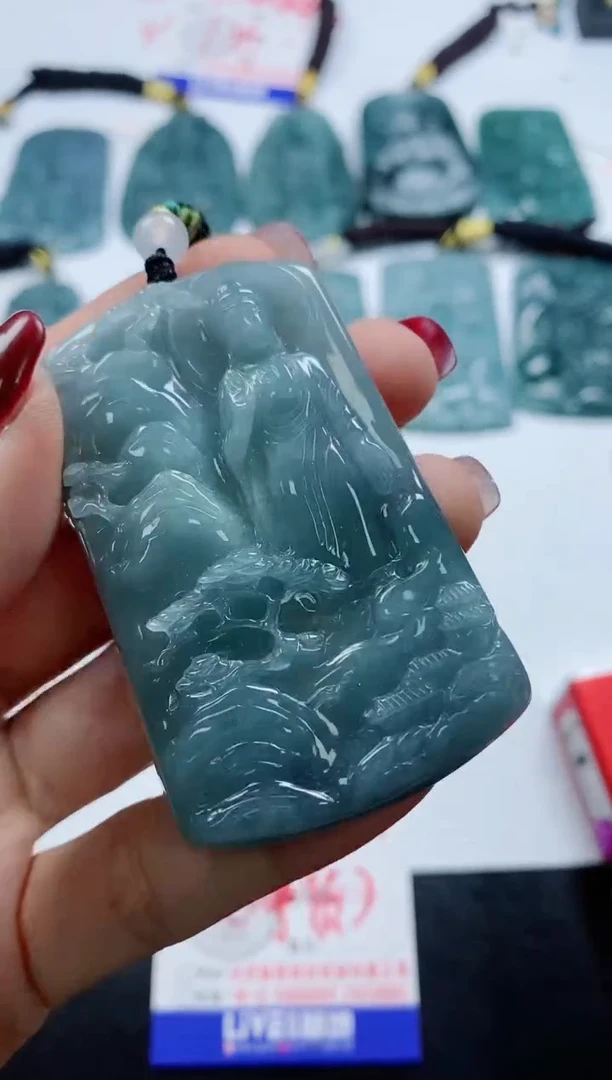 【闪购商品】翡翠颈饰未镶嵌