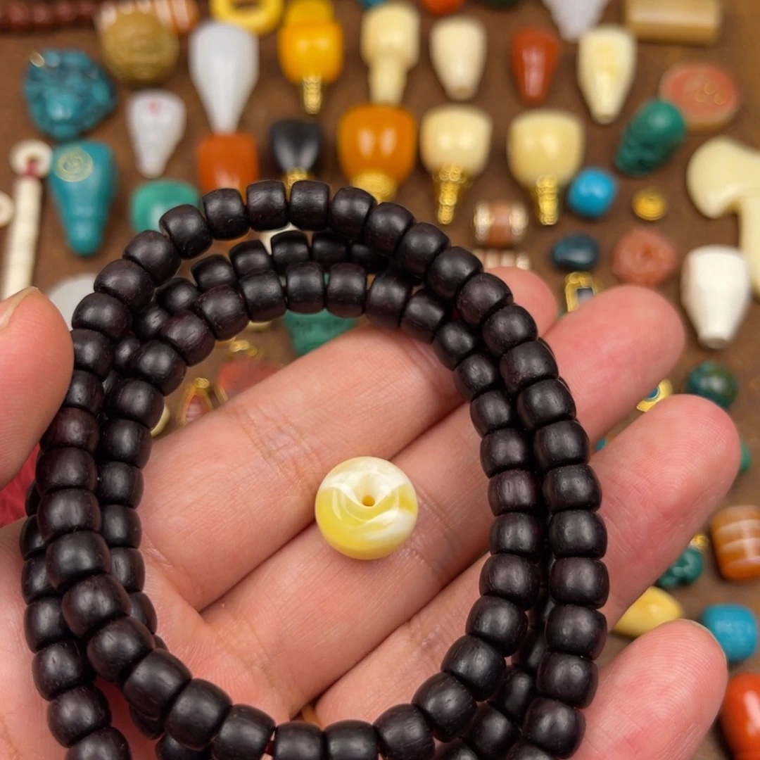 【闪购商品】小叶紫檀手串/手链家****?