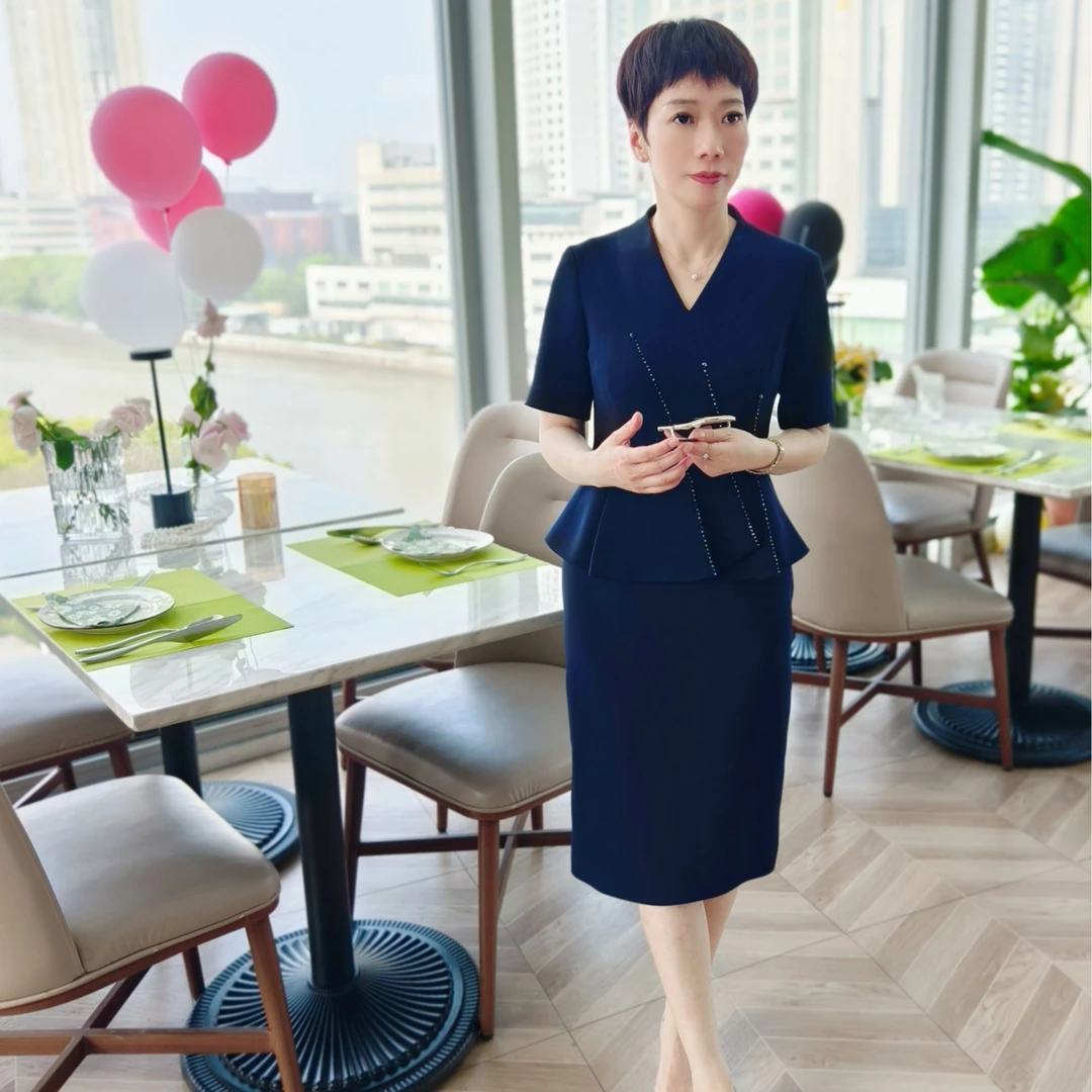 【律政佳人】限量版普鲁士蓝假两件钉珠微修身职场通勤包臀裙连衣裙
