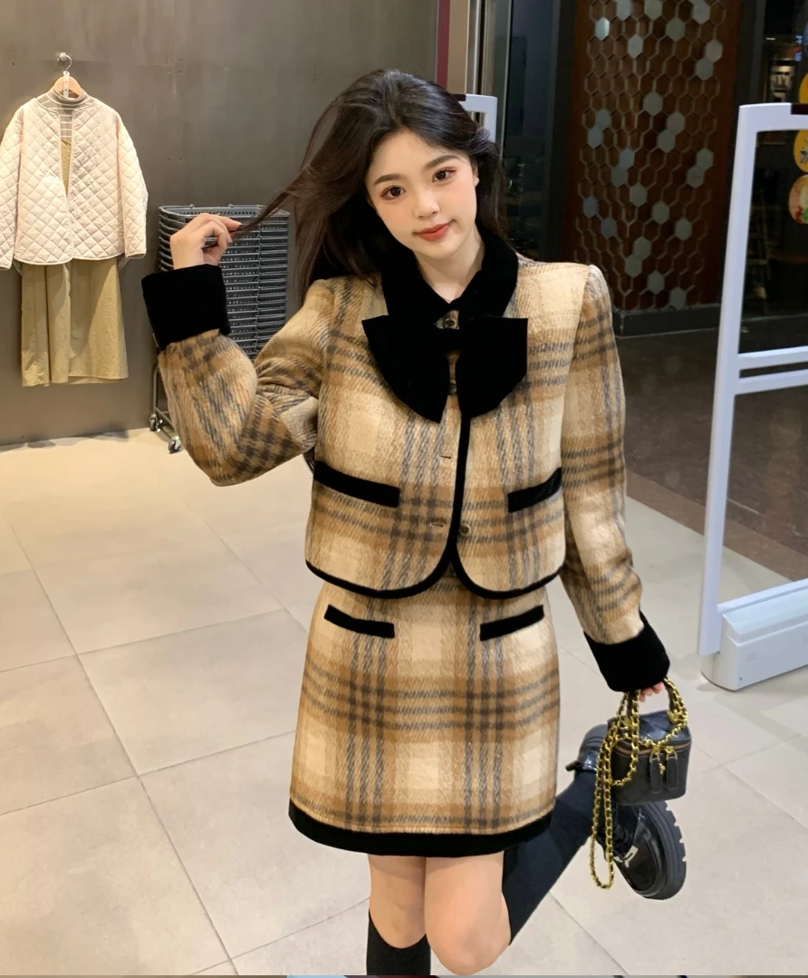 【清仓款】胖MM显瘦遮肉毛呢格子外套+半裙套装