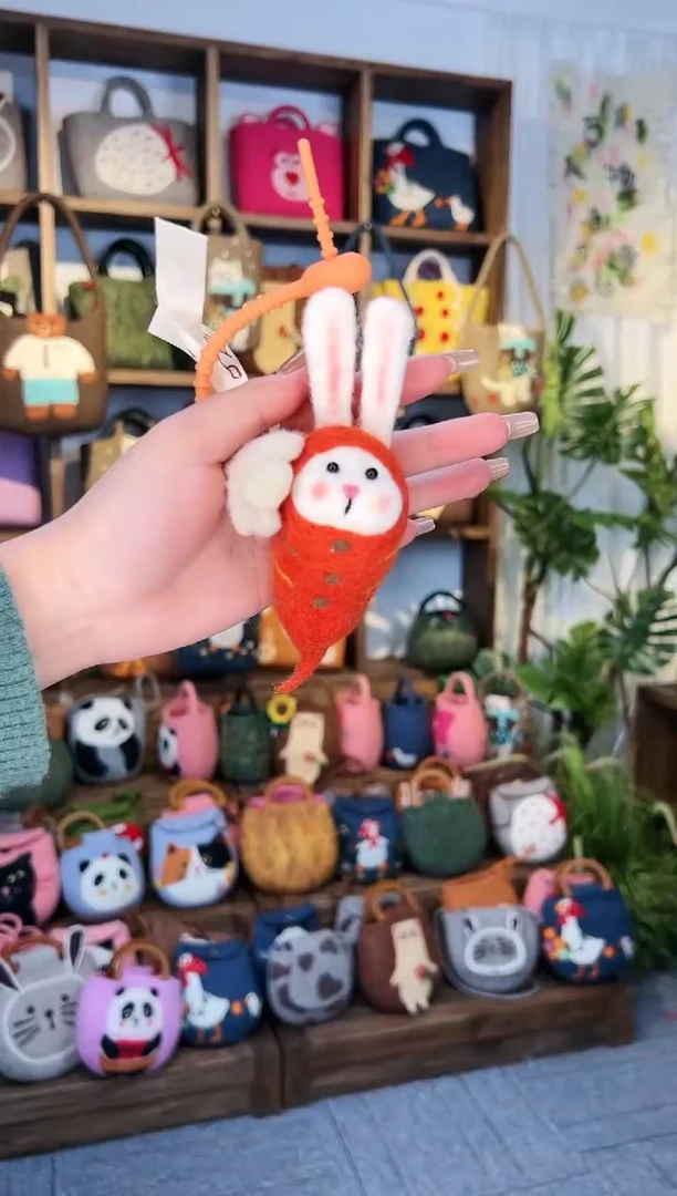 【闪购商品】浮力款！胡萝卜兔挂件