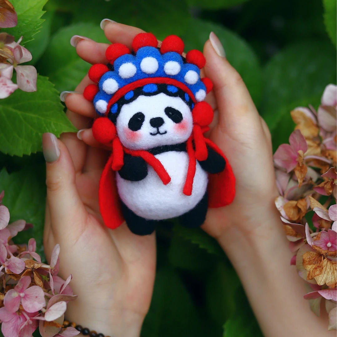 戏曲熊猫羊毛毡挂件材料包