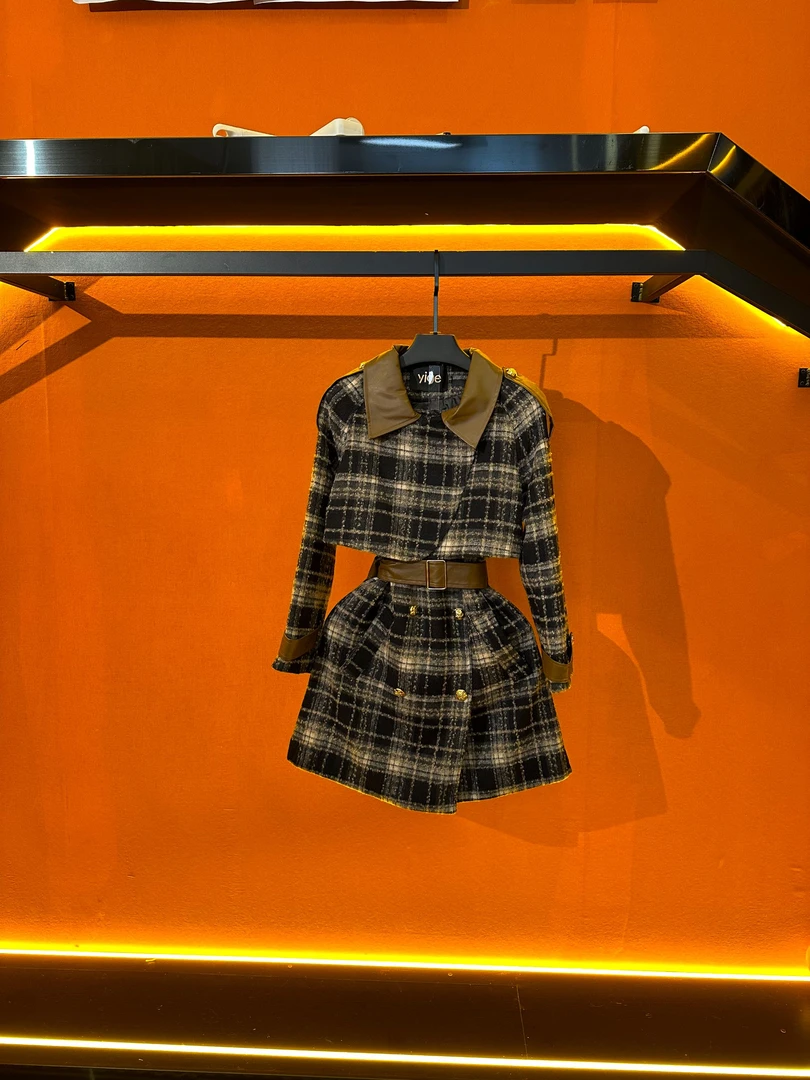 品牌AL-2024冬季新款时尚气质中长款大衣A1018