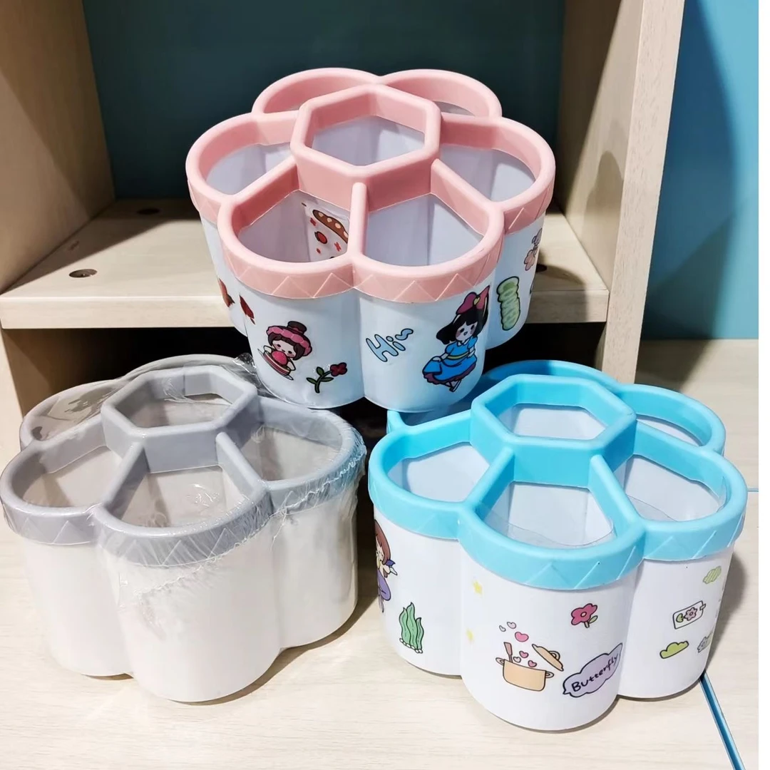 花朵型大容量旋转笔筒
