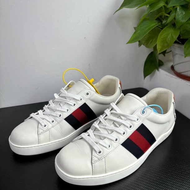 95新 GUCCI/古驰 40欧码秀款虎尾限定白鞋成色自定义