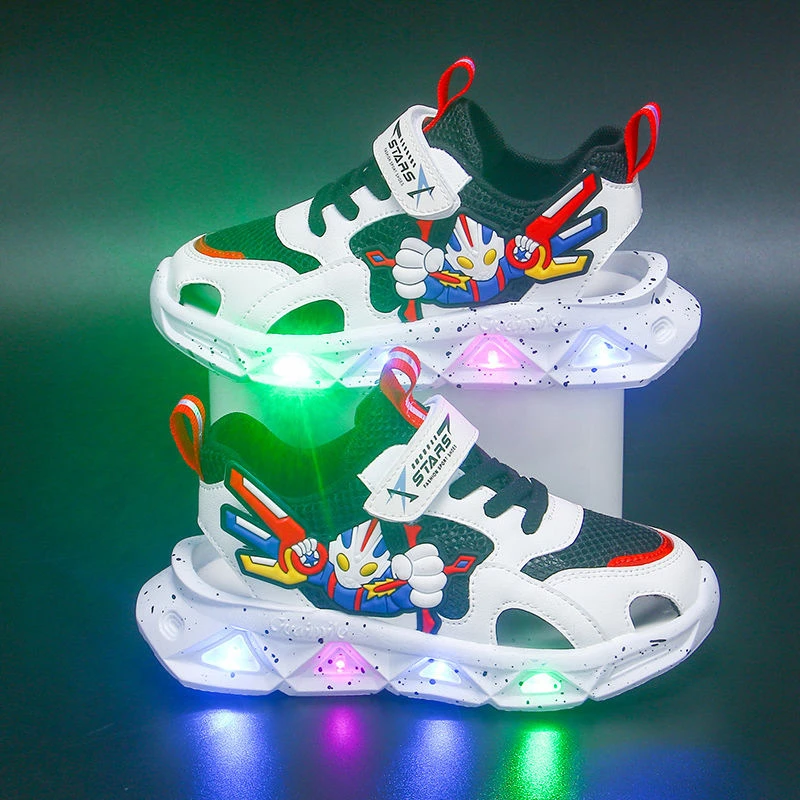 带灯奥特曼儿童运动凉鞋2025夏季镂空奥特曼凉鞋3-6岁网面男童鞋