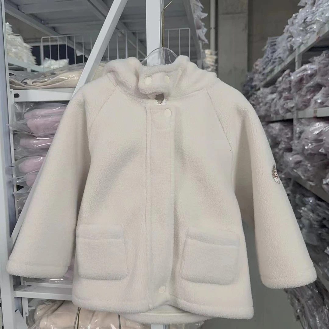 女童可爱小耳朵连帽冬季毛绒加厚外套1113007