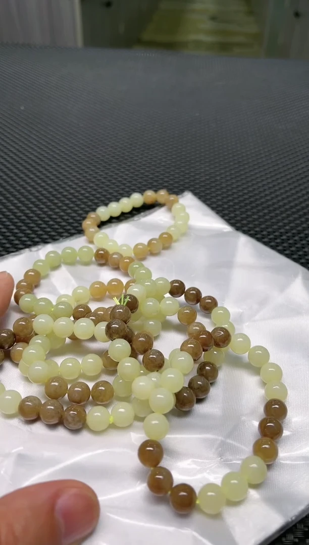 【闪购商品】和田玉手串未镶嵌多样性发1件