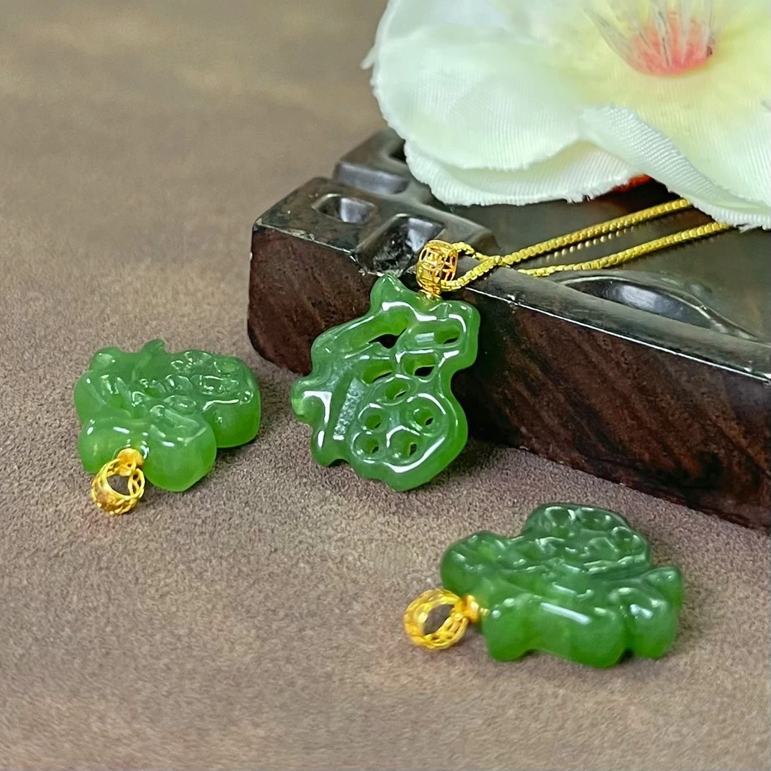 【新疆和田玉】18K镶和田玉福字吊坠(多样性发1件)不带链 2171