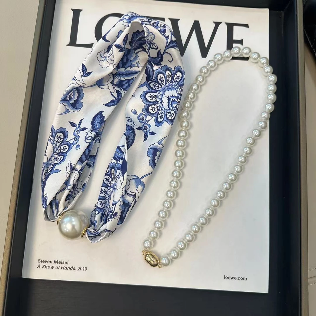 新款护颈珍珠小丝巾女夏季长条磁扣装饰吊坠领巾简约百搭围巾领巾