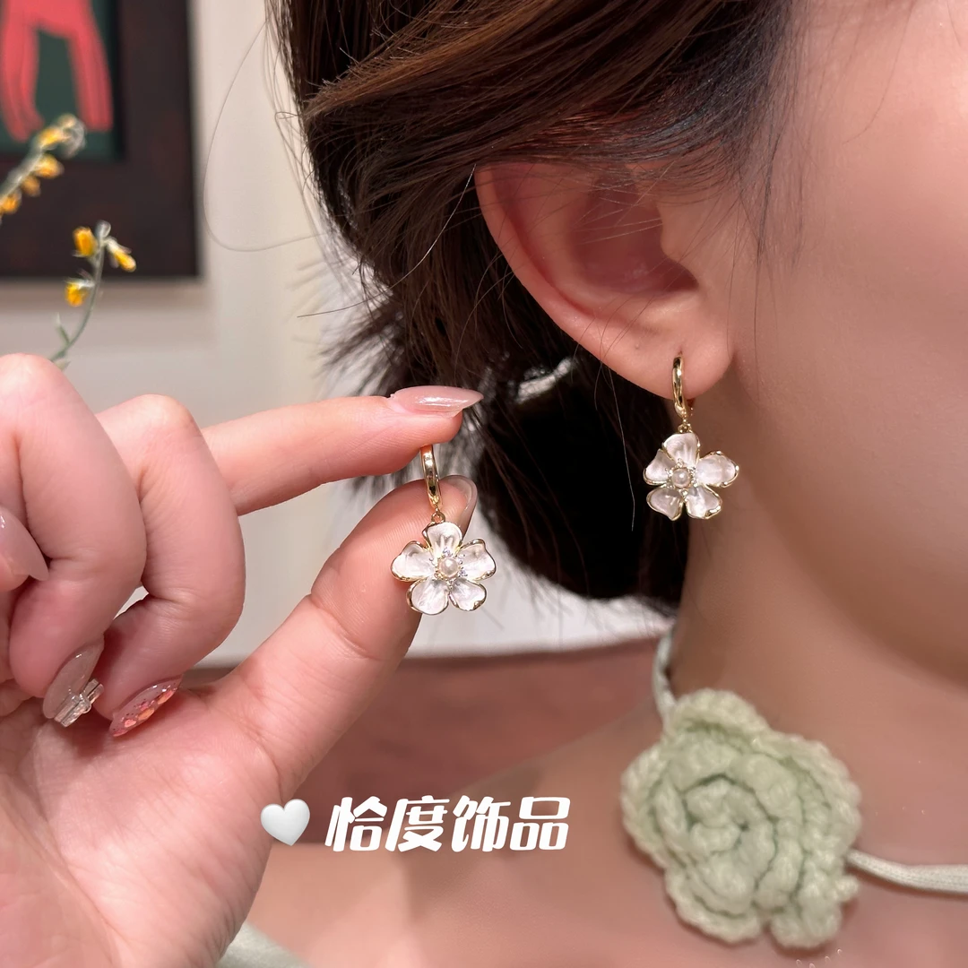 铜合金合成锆石耳饰 【恰度】春日花花时尚小众百搭高级设计感耳饰