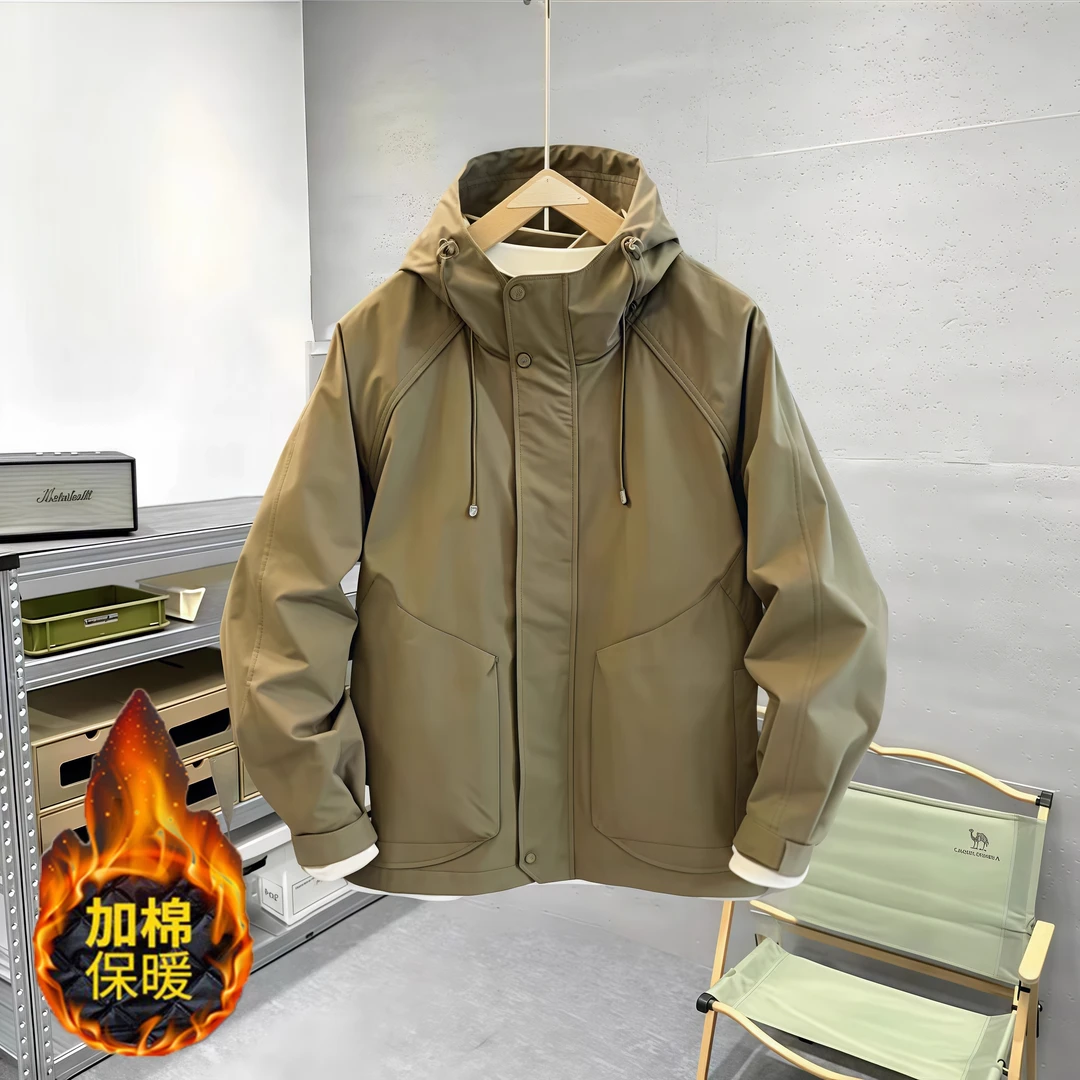 2025秋冬季爆款外套男士冲锋衣防风上衣纯色连帽时尚休闲宽松夹克