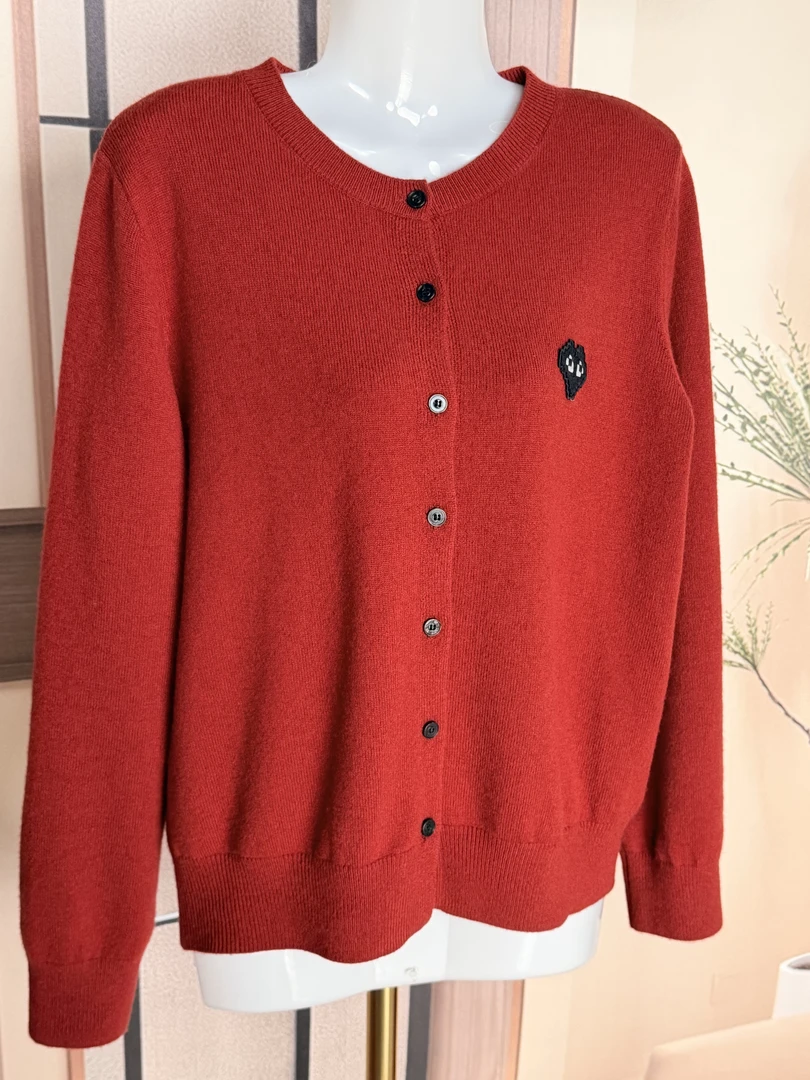 秋冬款羊毛衫，简约大气时尚舒适