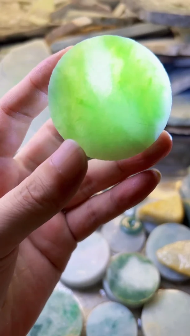 【闪购商品】翡翠颈饰未镶嵌缅甸翡翠40