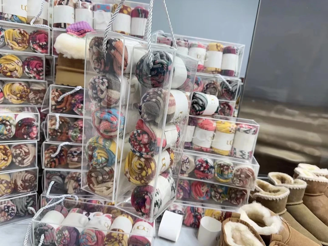 民族风复古羊毛袜 【随机花色】中筒山森系咔叽彩线花袜-5双装